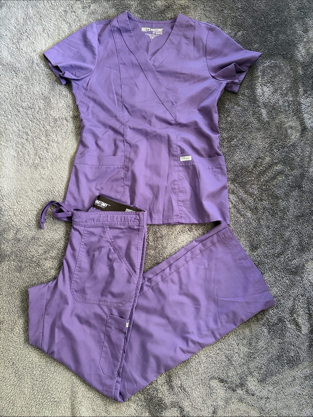 Grey's Anatomy Purple Women's Scrub Top (S) & Drawstring Pants (XS)